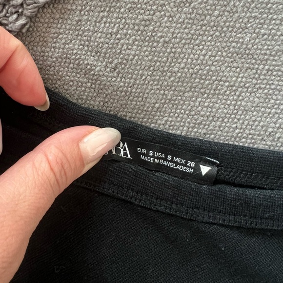 Zara Black One Shoulder Crop Top - Picture 2 of 3